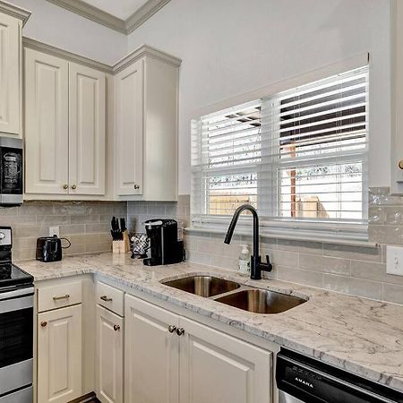 Alamo Luxury Living Up To 11 Villa Тилер Екстериор снимка
